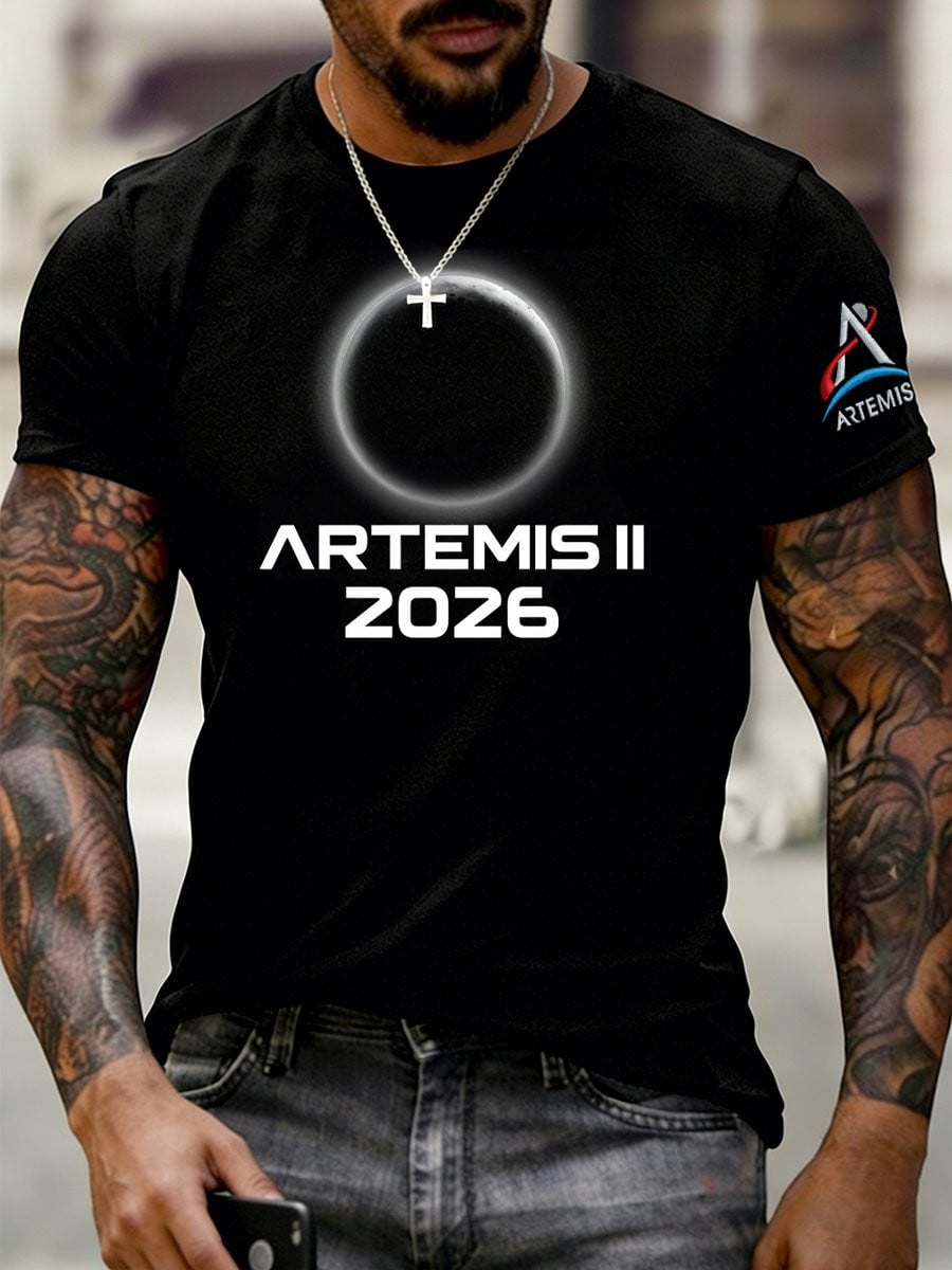 Artemis Il 2026 Moon Landing T-Shirt Artemis 2 Mission Merch Good Gift For Father's Day Retro 2026 Artemis II