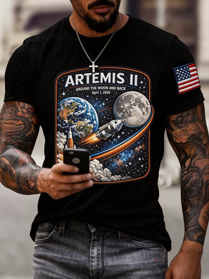 2026 Rocket Launch T-Shirt NASA Moon Mission 2026 Apparel Astrophile Gift For Brothers Retro 2026 Artemis II