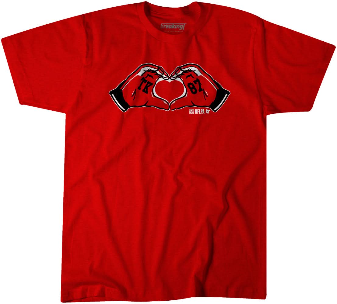 Travis Kelce: Heart Hands
