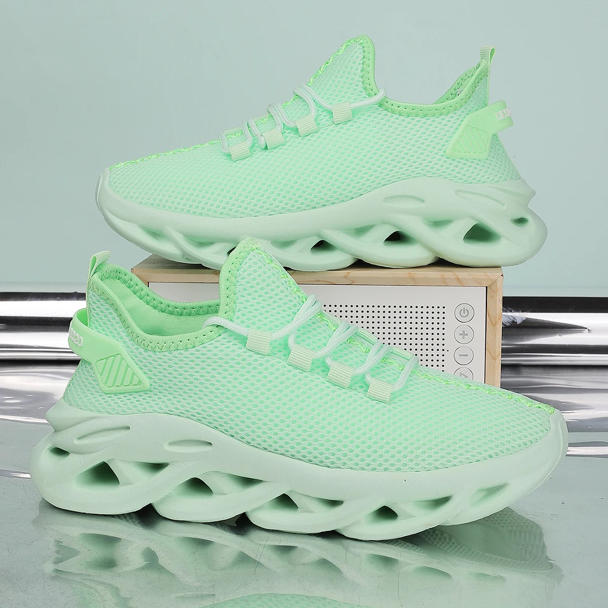 Mesh Women And Men Sneakers Casual Shoes For Men Breathable Summer Shoes For Unisex Lightweight  Footwear For Running Shoes