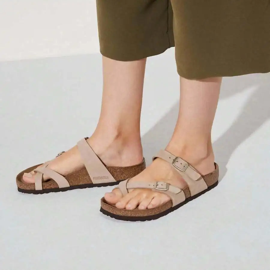 Slippers Summer Classic Buckle Breathable Outdoor Casual Flip Flops Soft Footbed Leather Sandals
