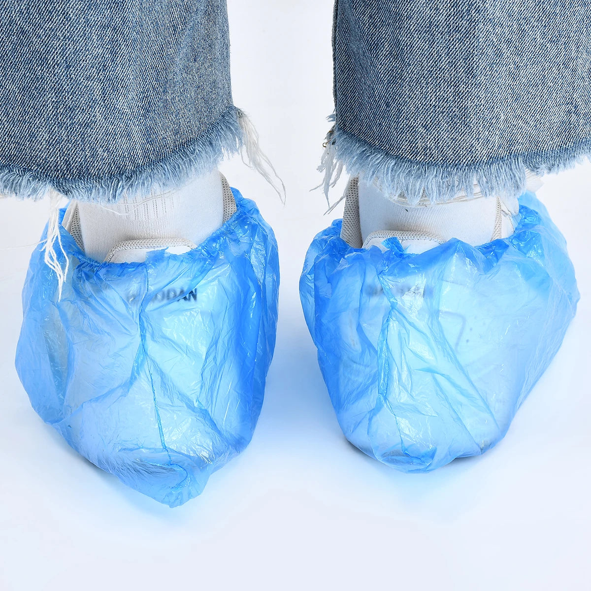 1Pack/100 Pcs Medical Waterproof Boot Covers Plastic Disposable Shoe Covers Overshoes Rain Shoe Covers Mud-proof Blue Color