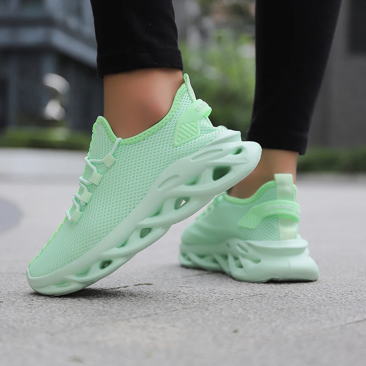 Mesh Women And Men Sneakers Casual Shoes For Men Breathable Summer Shoes For Unisex Lightweight  Footwear For Running Shoes