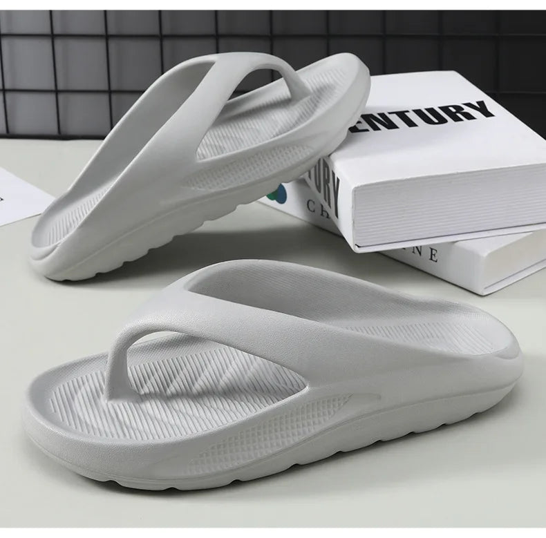 2025 Men’s Summer Flip Flops – Durable, Non-Slip, Lightweight Slippers for Travel & Daily Wear