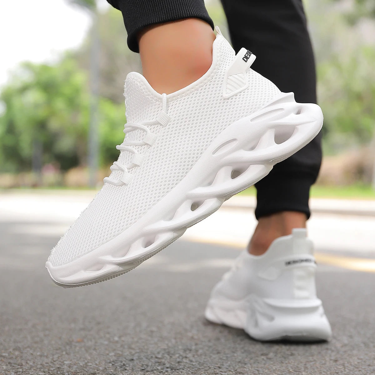 Mesh Women And Men Sneakers Casual Shoes For Men Breathable Summer Shoes For Unisex Lightweight  Footwear For Running Shoes
