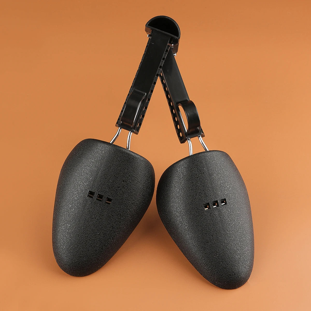 Brand New High Quality 1 Pair Plastic Shoe Tree Shaper Shapes Stretcher Adjustable for Women Men Unisex Fashion Black shoe tree