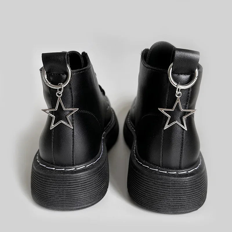 2pcs Metal Hollow Stars Hearts Pendant Boots Shoes Buckles Boots Decoration Party Pendant Fashion Shoe Accessories Shoe Charms