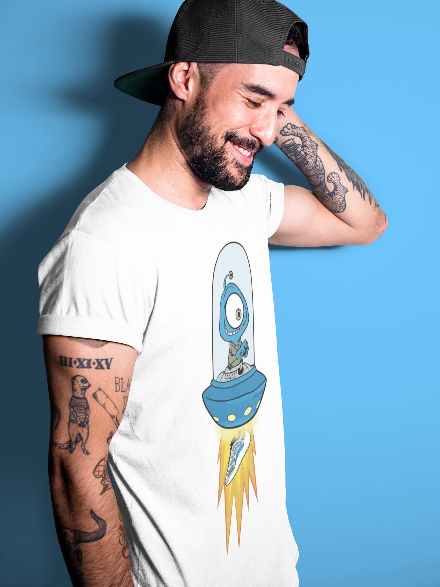 Alien Unisex Tops - Yeezy 700 Arzareth