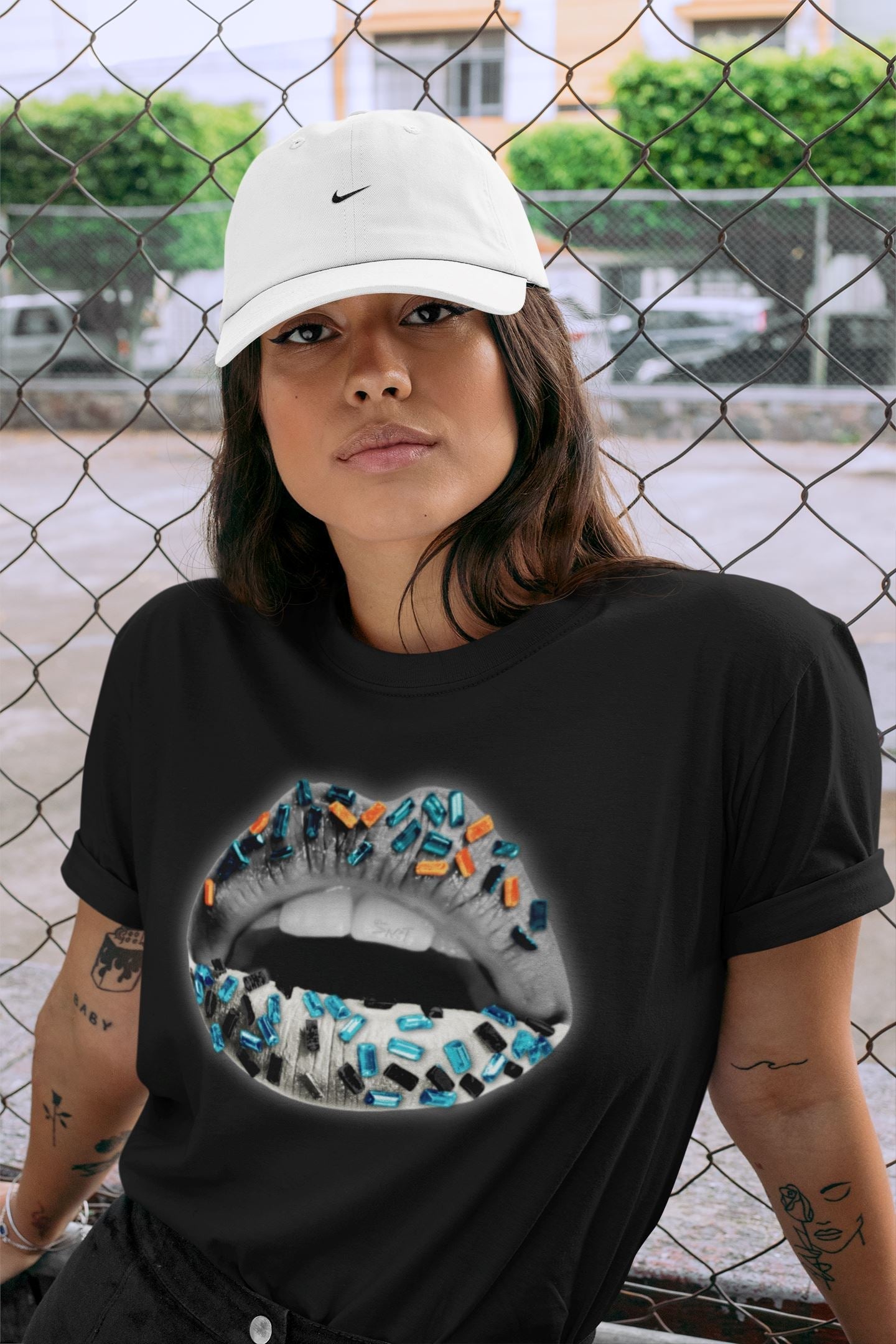 Lips Jewel Unisex Tops - Yeezy 700 Wave Runner